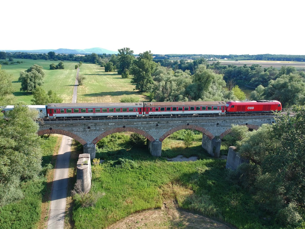 CityShuttle na Marcheggských mostoch II
