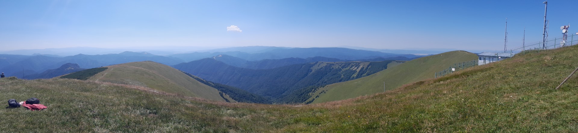 Slovenskoooooooo
pohľad z Krížnej
Kľúčové slová: Slovensko domovina Krížna